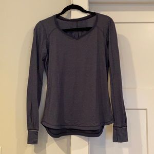 Long sleeve lulu lemon exercise top